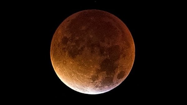 UK Partial Lunar Eclipse