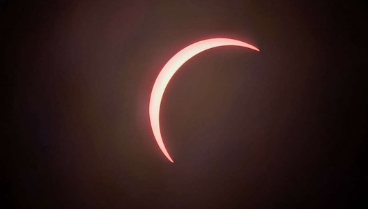Thousands Snap Up Free Solar Glasses as Eclipse Excitement Sweeps Buckinghamshire